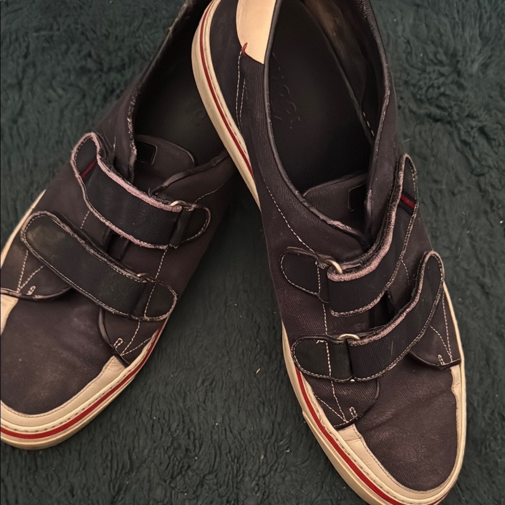 Stylish Black and Tan Men's Shoes